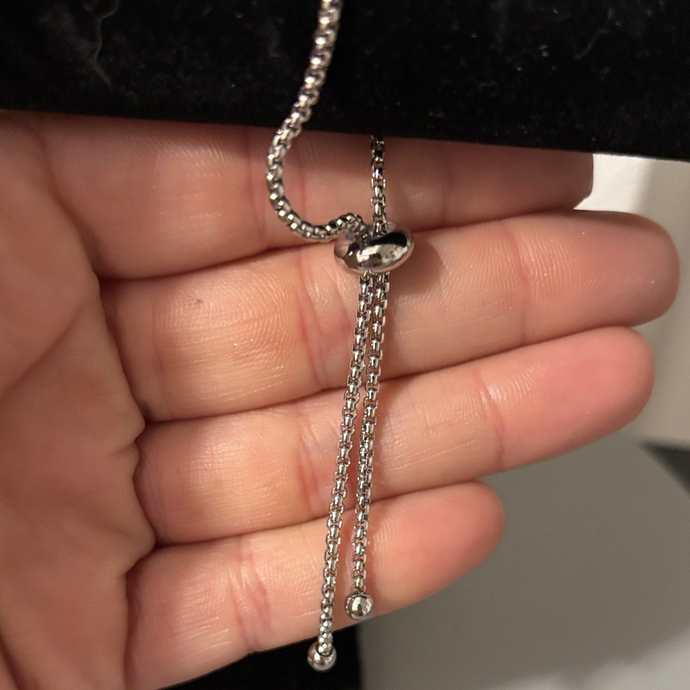 Silver Feather Bracelet- adjustsble NWOT - Picture 2 of 3